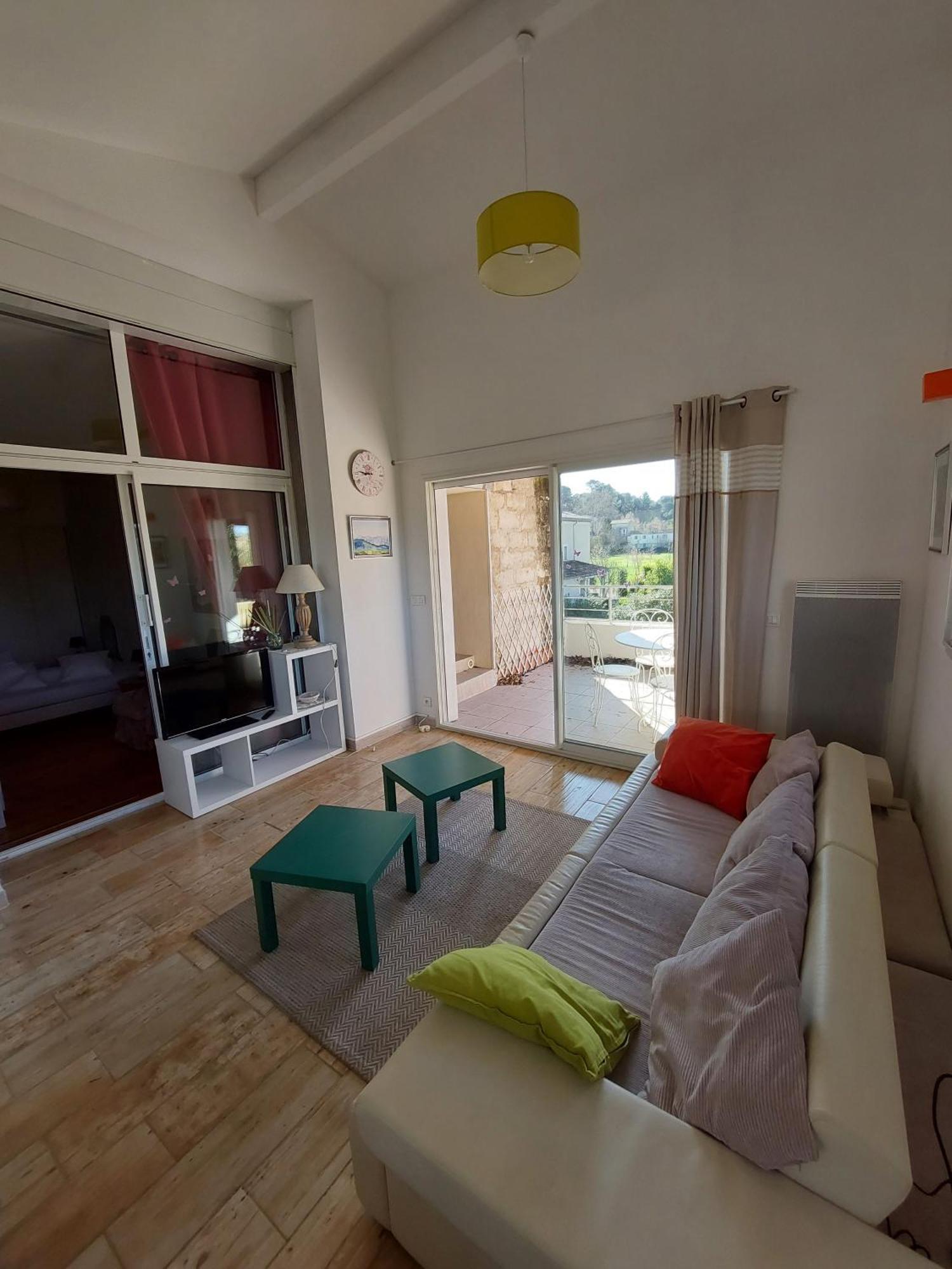 Mas Fontclaire - Sommieres Apartamento Exterior foto